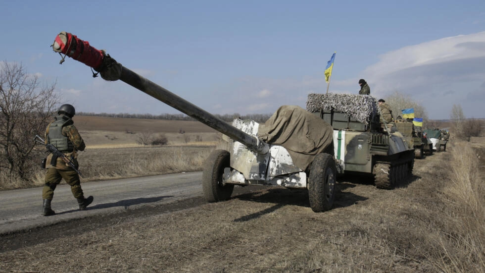 En direct : la livraison d’armes longue portée à Kiev entraînerait une escalade, avertit le Kremlin