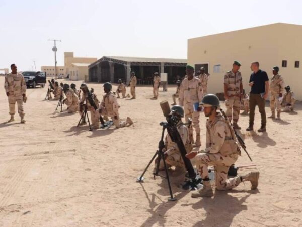 بعثة أممية تزور مركز حفظ السلام التابع للجيش الموريتاني