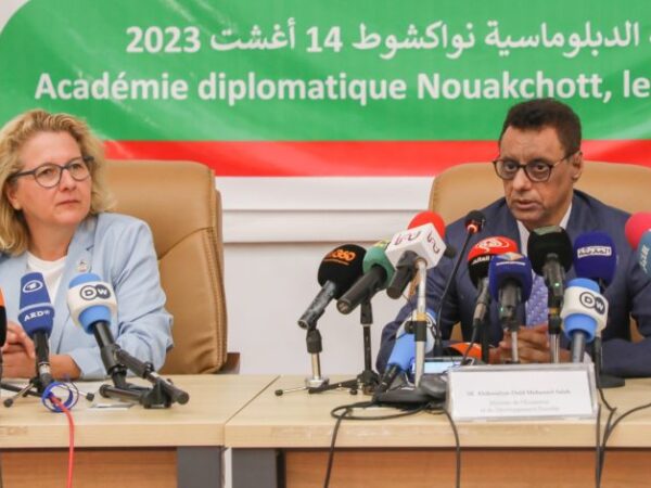 Conférence de presse conjointe entre le ministre mauritanien de l’Economie et la ministre allemande de la coopération économique