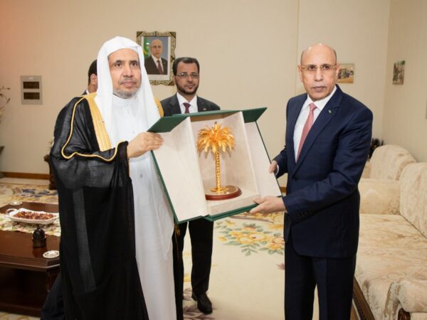 هيئة العلماء المسلمين تكرم الرئيس الموريتاني محمد ولد الشيخ الغزواني
