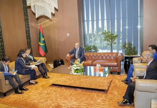داكار: غزواني يلتقي رئيس الوزراء الياباني