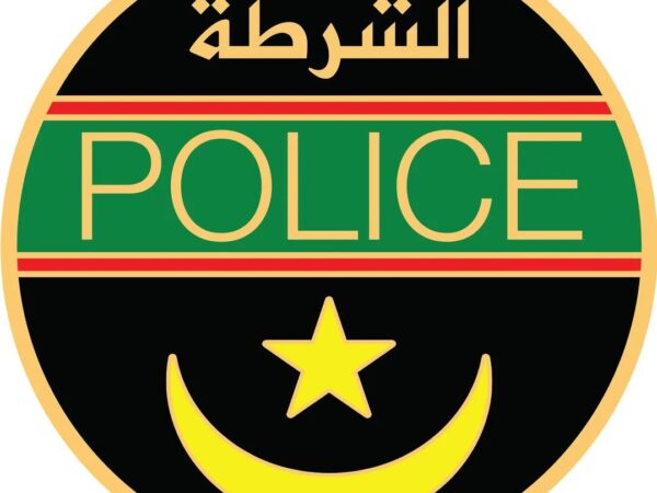 الشرطة تعلن تفكيك شبكة لتزوير التأشيرات وتهريب المهاجرين