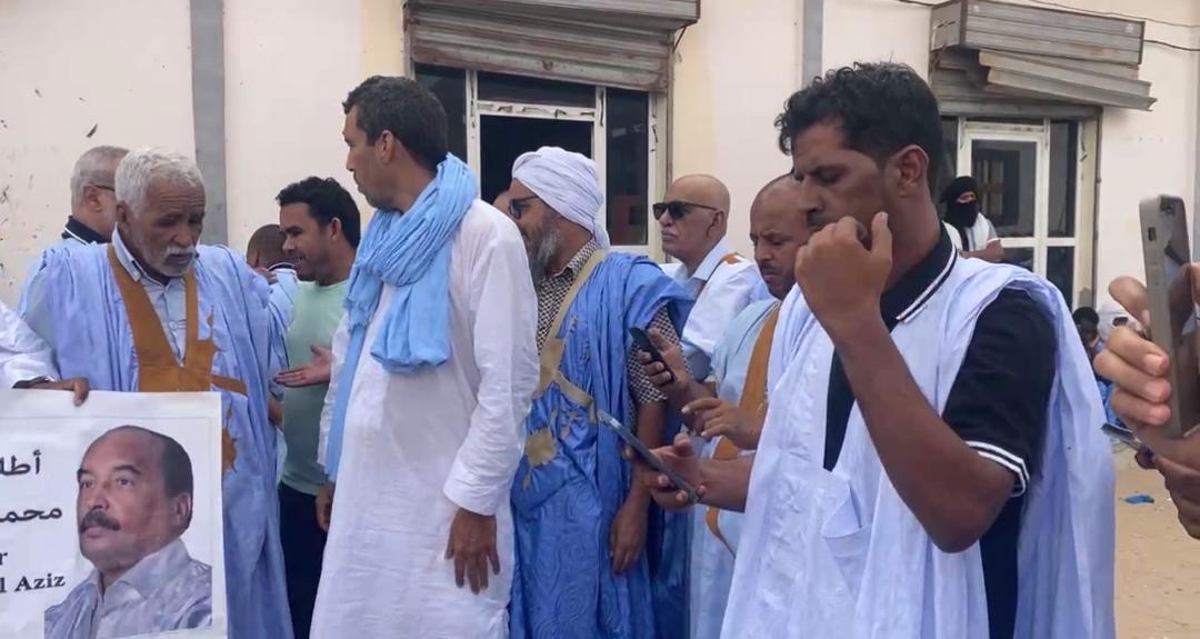 Mohamed Ould Abdel Aziz actuellement opéré du cœur – Ses partisans se rassemblent devant le Centre national de cardiologie