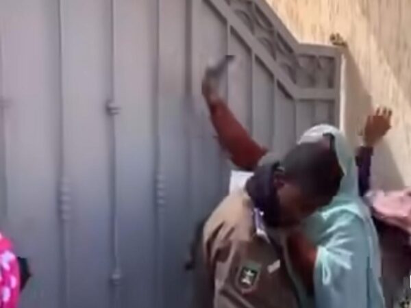 Quand l’exemplarité cède la place au vacarme