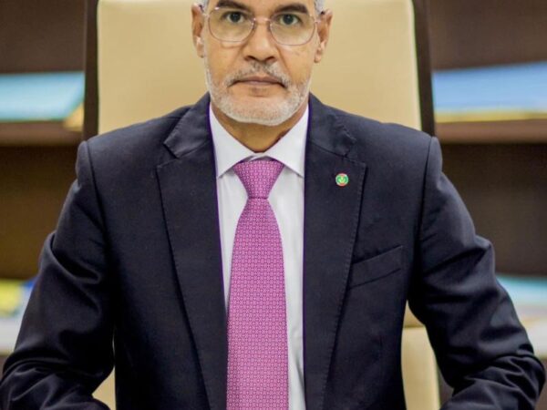 Interpellation à l’Assemblée : majorité et opposition d’accord sur les retards des projets