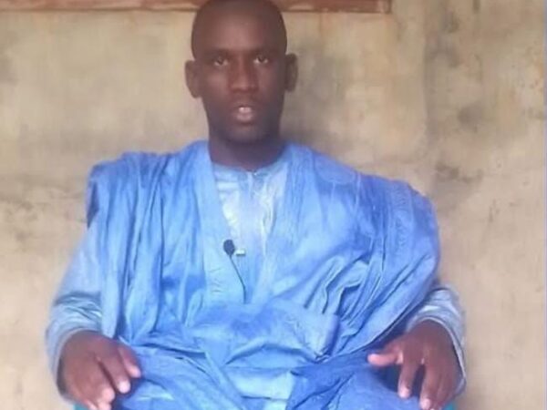 La militante Warda Ahmed Sleiman, figure du mouvement abolitionniste IRA, a annoncé ce lundi 21 juillet l’incarcération du prédicateur Sidi Mohamed Mahmoud Salem, plus connu sous le nom de “Fqih Maliki”. Ce dernier a été placé en détention suite à une plainte déposée contre lui pour diffamation et atteinte à la réputation, une plainte introduite par Mme Mint Sleiman elle-même.