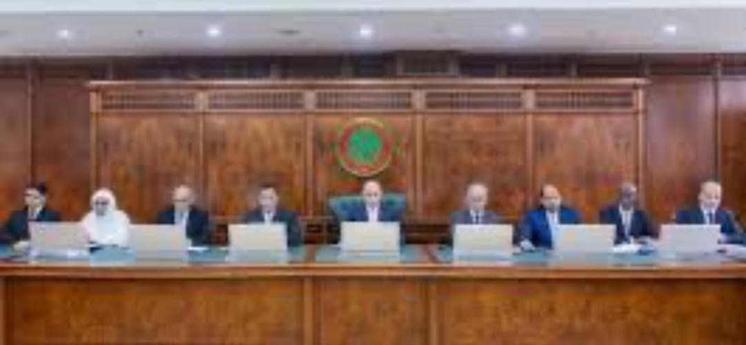 Le Conseil des ministres avancé à mardi en raison du départ en congé de la moitié du gouvernement