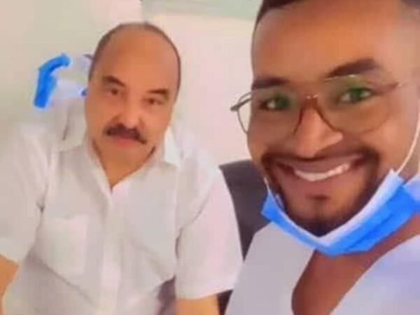Une vidéo de l’ancien président Mohamed Ould Abdel Aziz à la clinique devient virale, un employé aurait été renvoyé