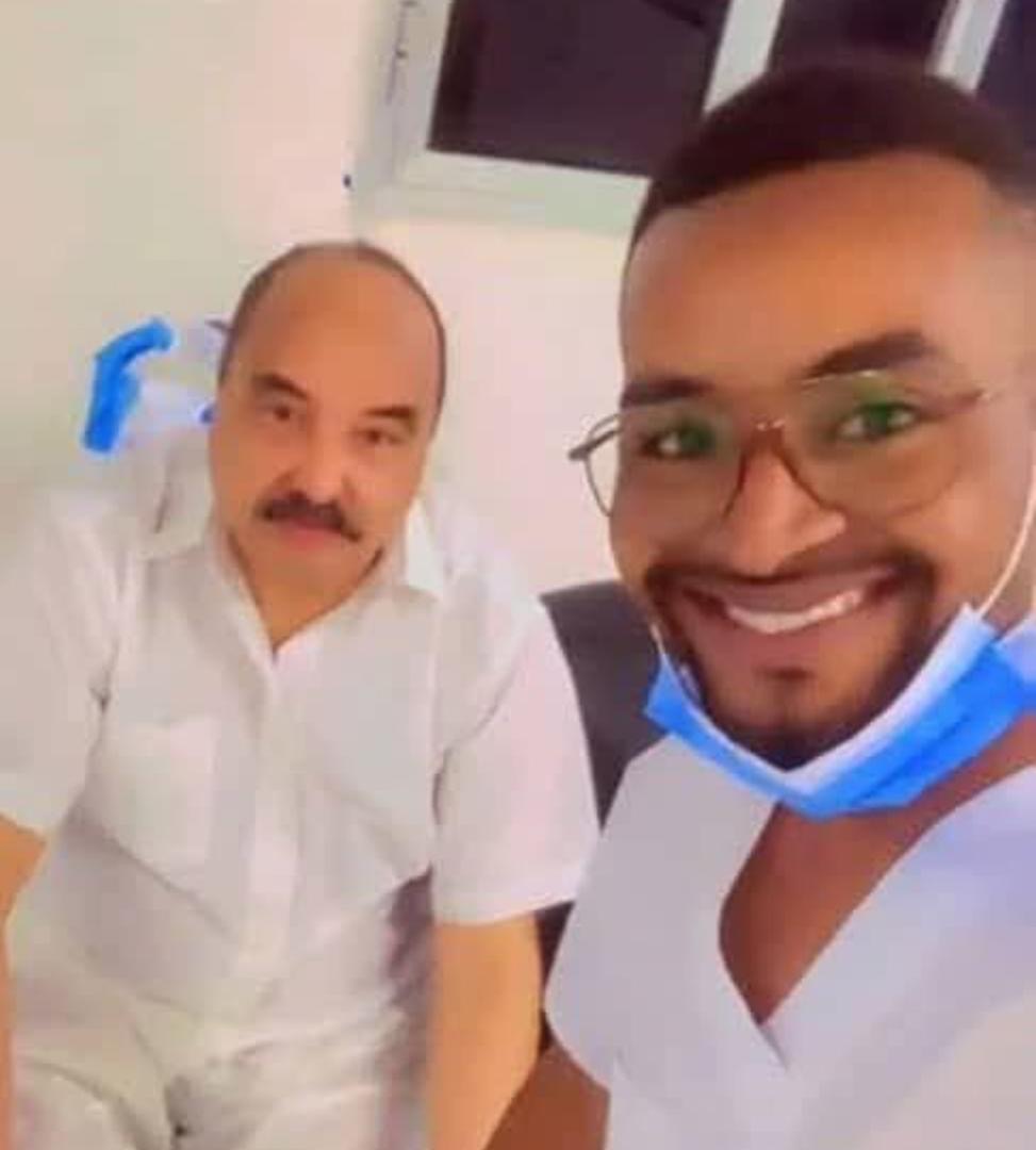Une vidéo de l’ancien président Mohamed Ould Abdel Aziz à la clinique devient virale, un employé aurait été renvoyé