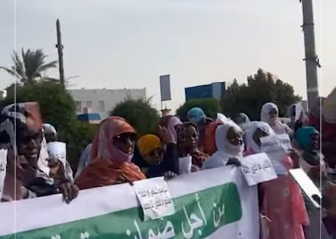 Les collaborateurs contractuels rejettent le « système hybride » et interpellent Ghazouani