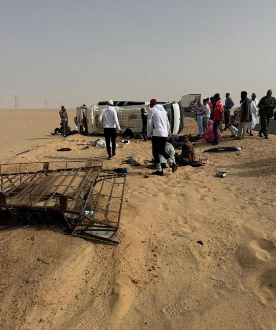 Accident de la route près de Tasiast : un bus se renverse, plusieurs blessés signalés