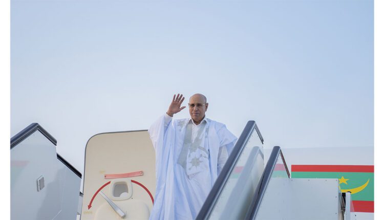 Le Président de la République se rend à Médine après sa participation au Forum de Doha 2025