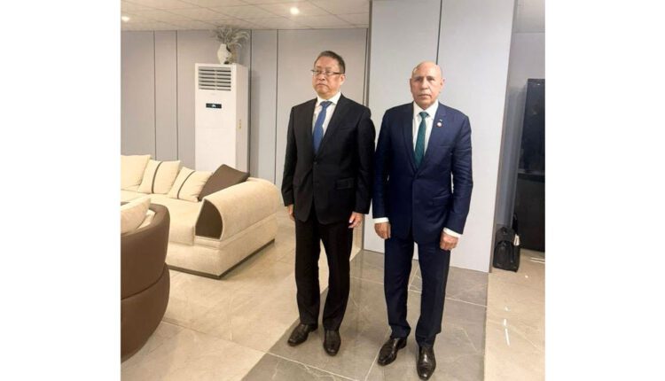 Le président de la République rencontre le vice-président de la Commission permanente de l’Assemblée populaire nationale chinoise