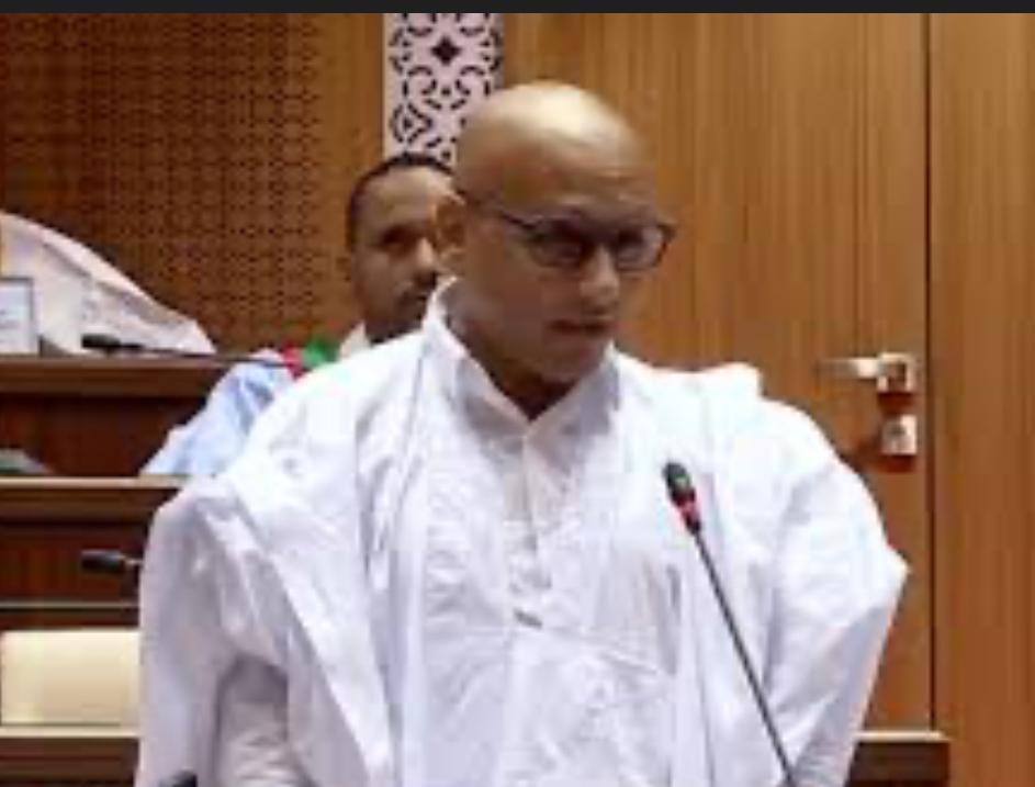 Suppression du soutien aux carburants : un député met en garde contre un pari risqué