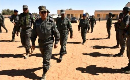 قائد اركان الحرس الوطني يتفقد سرية الحرس الوطني في مدبوكو