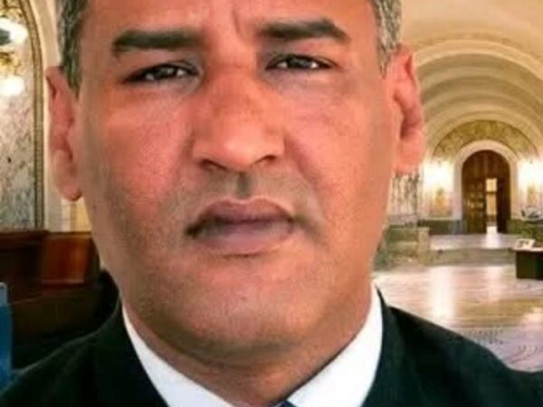 L’avocat Mohamed Ould Moine critique vivement la politique du Premier ministre