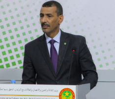 الناطق باسم الحكومة : زيارة الدولة التي قام بها الرئيس إلى فرنسا تعد زيارة تاريخية،