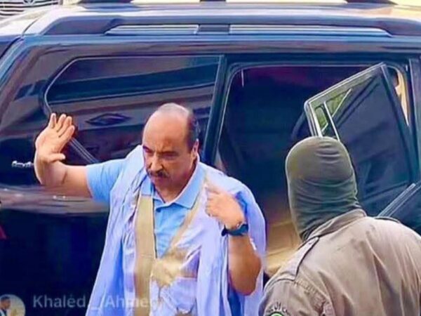 Santé de Mohamed Ould Abdel Aziz : son entourage dément son départ de Tunisie et évoque une dégradation de son état