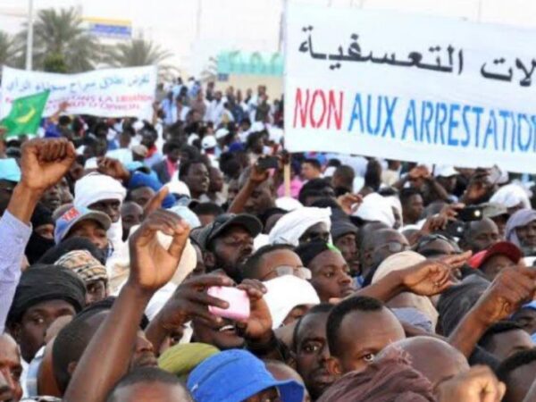 Plus de 150 universitaires, élus et militants dénoncent des atteintes aux droits des Haratines