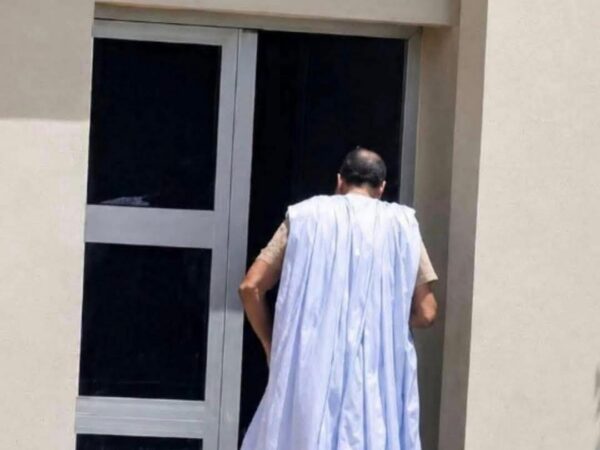 L’avocat de Mohamed Ould Abdel Aziz alerte sur son état de santé et réclame son évacuation médicale