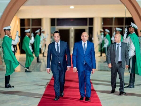 الرئيس غزواني يتوجه إلى قطر لتقديم التعازي في وفاة الأمير الوالد حمد بن خليفة
