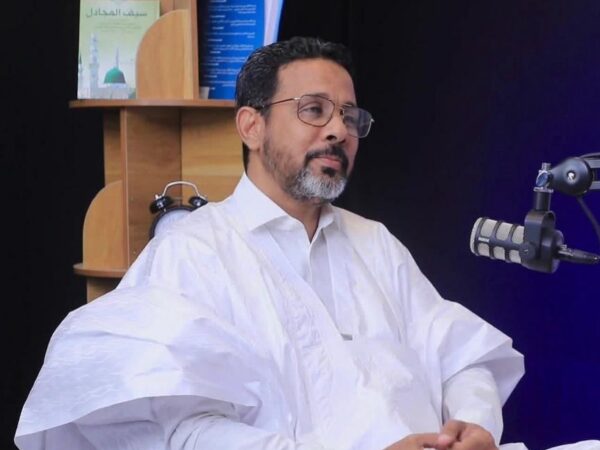 Ahmed Haroune Cheikh Sidiya : « Il existe cinq types de flatteurs du pouvoir »
