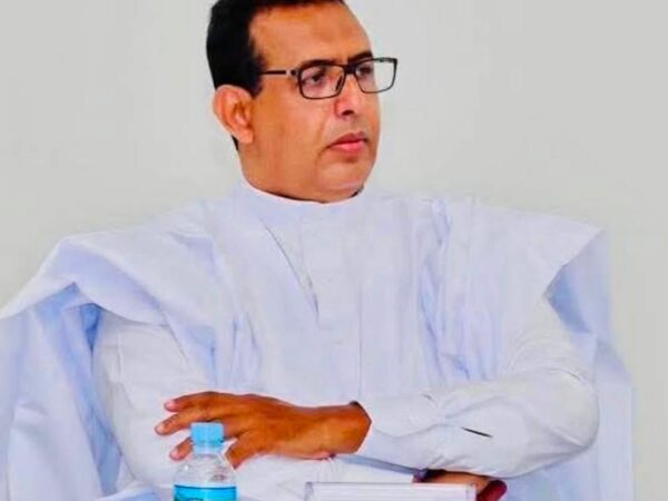 Jiddou Ould Khattry réaffirme sa fidélité au président Ghazouani et rejette le débat sur un troisième mandat